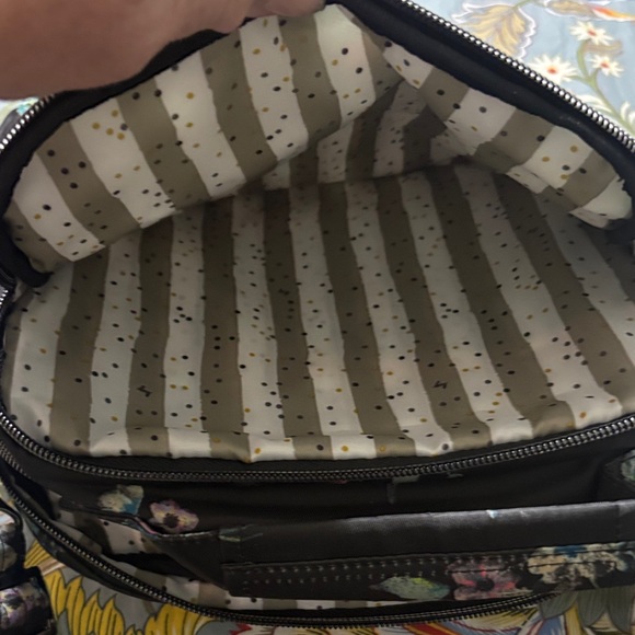 Lug Compass Crossbody in Bloom Black - Picture 6 of 7